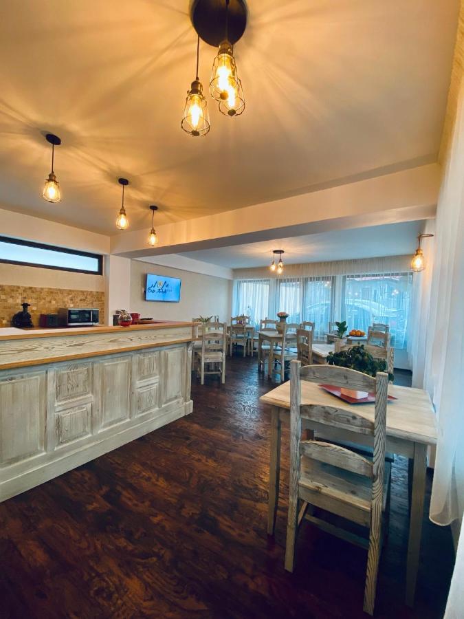 Bed and Breakfast Casa Ankeli Буштені Екстер'єр фото